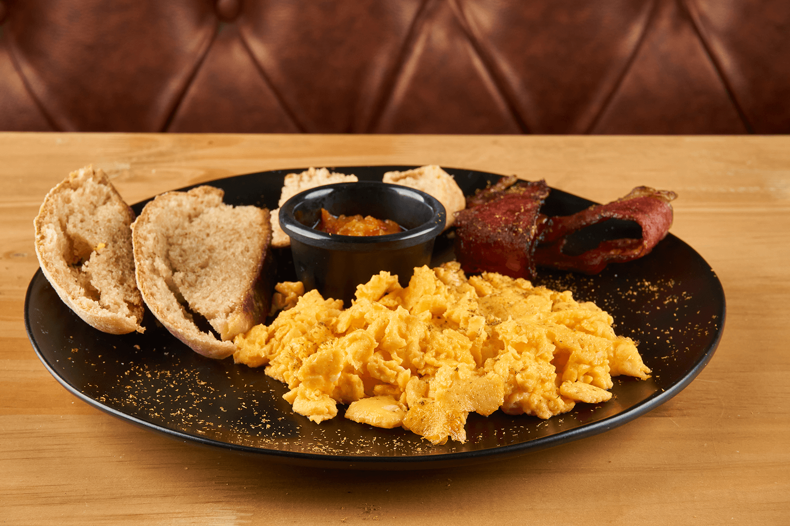 ARMA-TU-PLATO Arma Tu Plato - Image 1